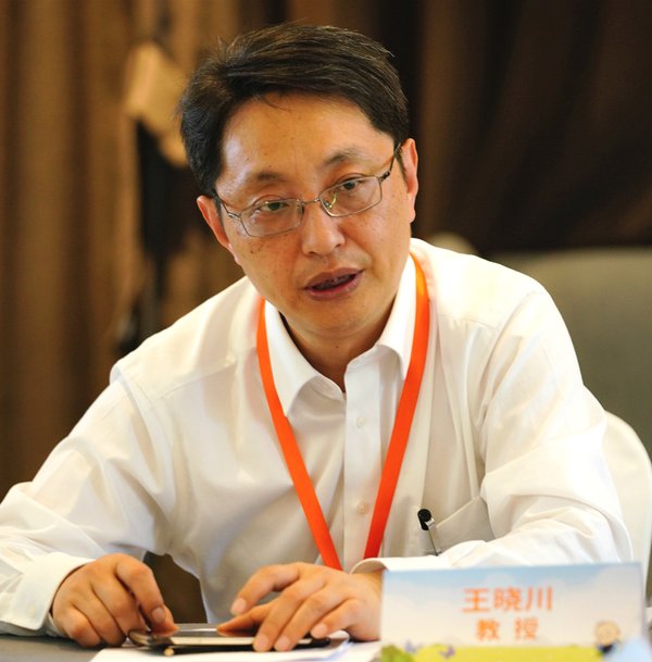 2019枫林国际临床免疫论坛的大会主席之一、复旦大学附属儿科医院免疫科主任王晓川教授
