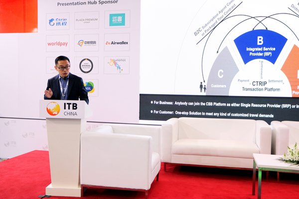 Jonathan Xie, General Manager at Ctrip Customized Travel Business speaks at ITB China