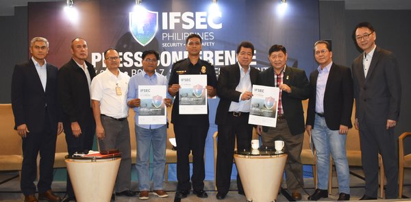 IFSEC Press Conference 2019 was a success with the presence of (L-R) Mr. Nadzeem Adbul Rahman (Project Director, IFSEC Philippines), Mr. Aldo R. Mayor (Special Operations Officer V, Public Safety Division, MMDA), Engr. Francisco R. Pesino, Jr.(Chief, Traffic Signal Operation & Maintenance Division, MMDA), Mr. Jofrey Agulan (Traffic Operations Officer at the Office of the Technical Committee on Complaints, MMDA), Insp. Simon Duka, Jr. (Public Information Officer (PIO) - Bureau of Fire Protection