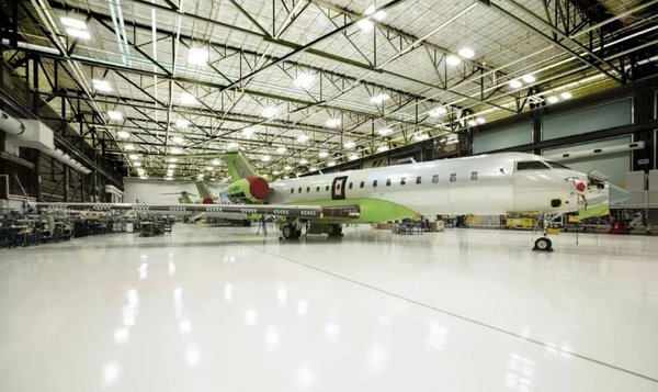 庞巴迪蒙特利尔完工中心迎来首架环球6500飞机