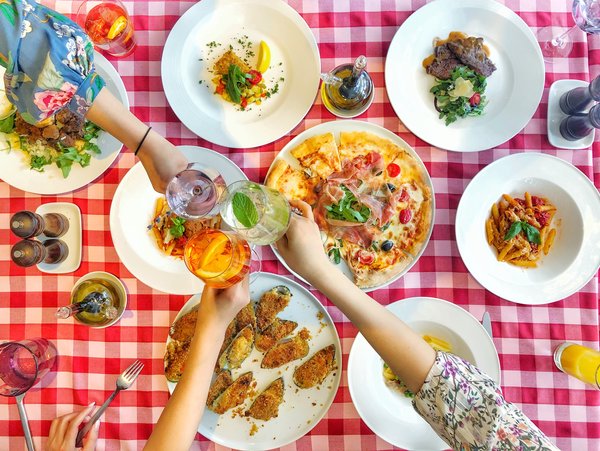花样罗马推出“意大利美食市集” 家庭周日自助午餐