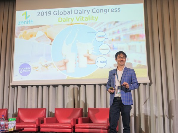 Mr Phan Minh Tien, Executive Director of Vinamilk, presents at the 2019 Global Dairy Congress