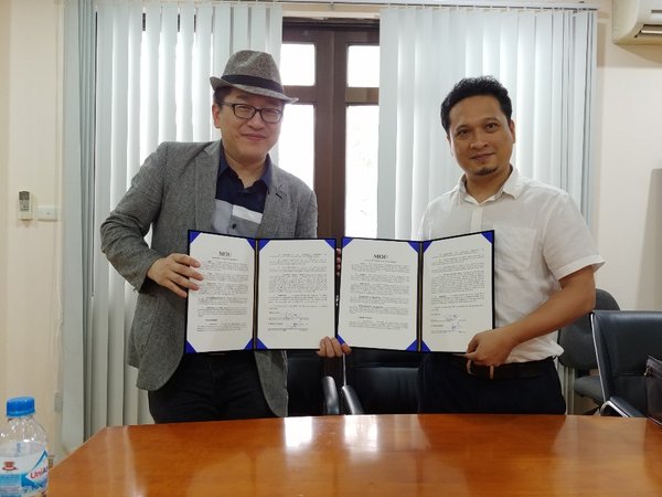 Signing Ceremony of the Memorandum of Understanding between JD TECH and Vietnam Report