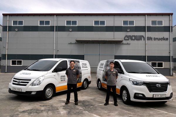 Crown Busan branch with service technicians and vans