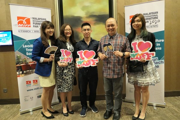 Photo with MIFF 2020 Exhibitor - CLS FURNITURE SDN BHD
