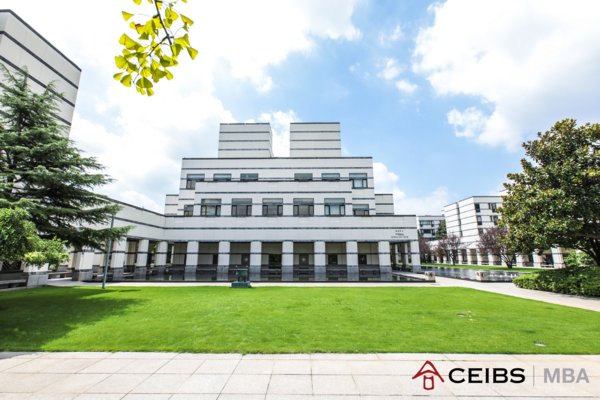 CEIBS campus was designed by the renowned architectural firm Pei Cobb Freed and Partners