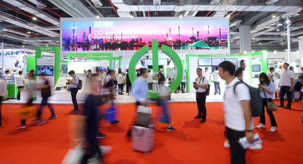 施耐德电气助力中国工业实现绿色智能制造