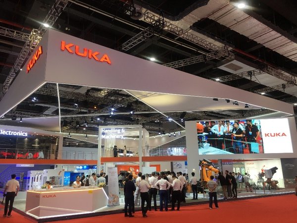 KUKA实力登陆工博会，引领工业智能化