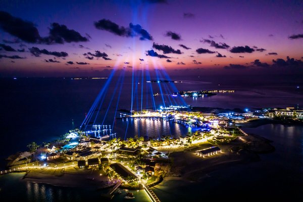 備受期待的大型項目CROSSROADS在馬爾代夫正式開放
