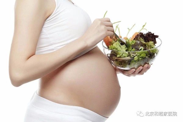 孕妇按照正常饮食即可满足孩子营养需求。