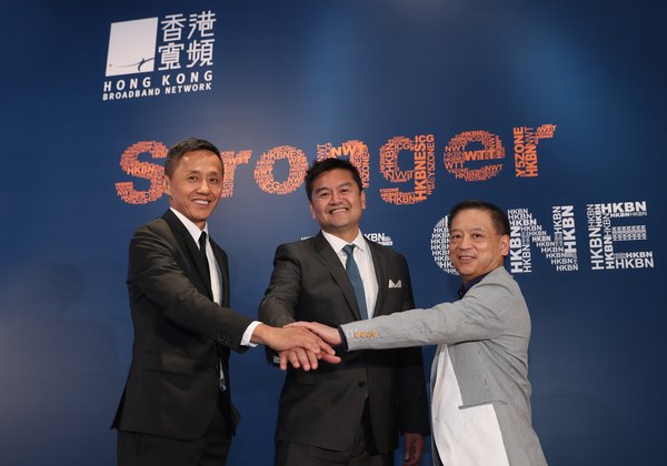 HKBN Co-Owner and Executive Vice-chairman William Yeung (Left), HKBN Co-Owner and Group CEO NiQ Lai (Centre), and HKBN Co-Owner and CEO – Enterprise Solutions Billy Yeung (Right), proudly celebrated HKBN's outstanding FY19 results and its continued transformation into a fully integrated one-stop ICT solutions provider.