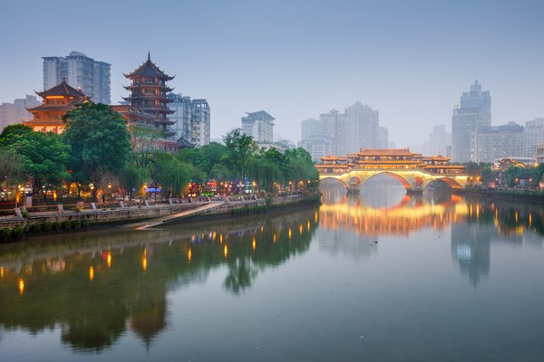 美通企业日报 | 中国最佳表现城市榜成都再登榜首；迪丽热巴代言澳洲品牌Swisse