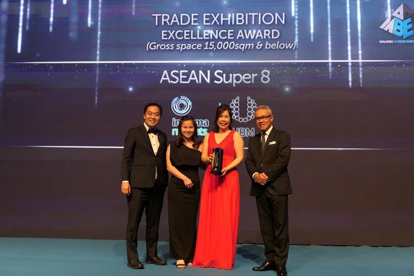 ASEAN Super 8 Bags Best Trade Exhibition Excellence Award