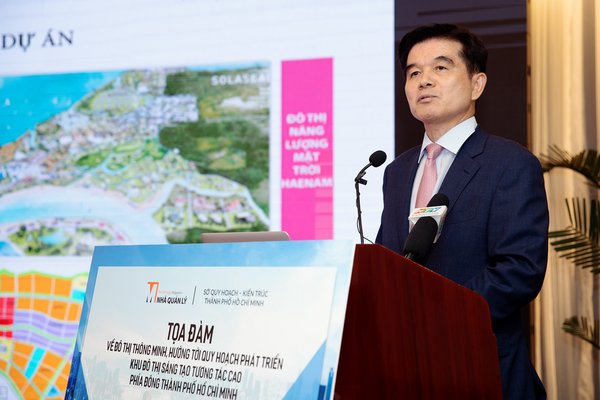 Mr. Lee Gyeong Taek - CEO of Lavi E&C JSC, one of the strategic partners accompanying the Green Economic Institute to implement the smart city project