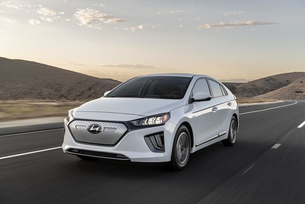 2020 IONIQ Shows off Fresh Styling, Upgraded Interior and More Electric Range at Los Angeles Auto Show