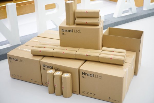 Nreal Light开发者套件开启全球预售，中国区售价9699元