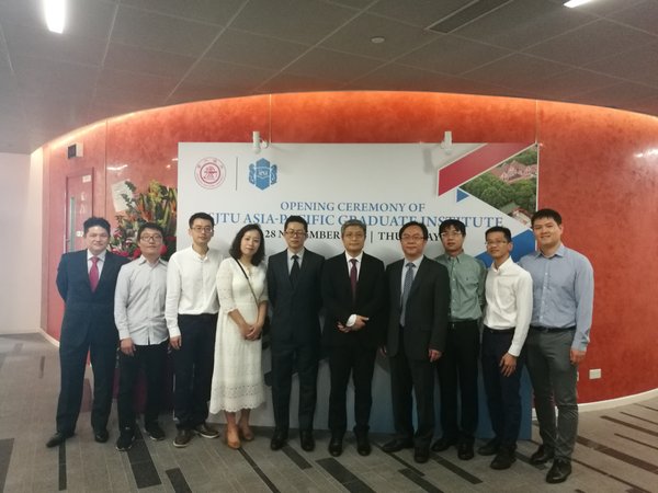 上海交通大学新加坡研究生院（SJTU-APGI）在新加坡正式揭牌