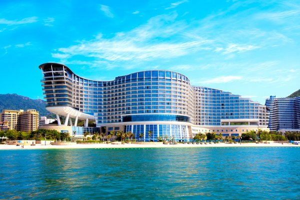 IHG(R) Partners with Kingkey Group to Set Higher Bar for Seaside Resorts: Newly Refurbished InterContinental Shenzhen Dameisha Resort to Debut in the New Year