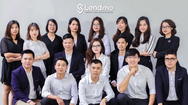 Ms. Trang Dao - CEO of Vay Muon with her Core Team. Starting with solely 5 members, VayMuon.vn now employs more than 150 staff working in 3 offices in Vietnam, Myanmar and Cambodia