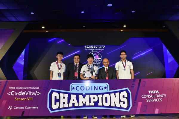 台灣學生贏得全球程式開發競賽冠軍