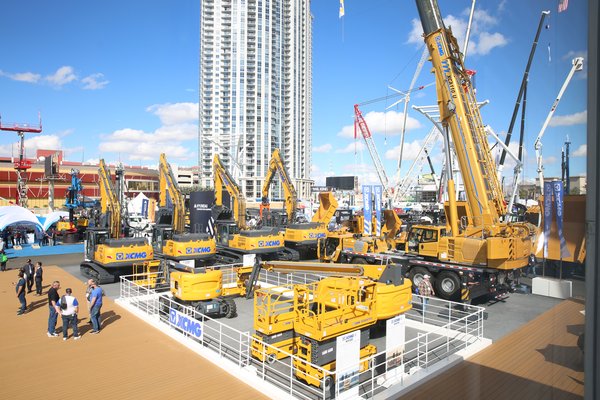 XCMG's Mega Exhibition Shines at CONEEXPO-CON/AGG 2020 Bringing New orders and New partners