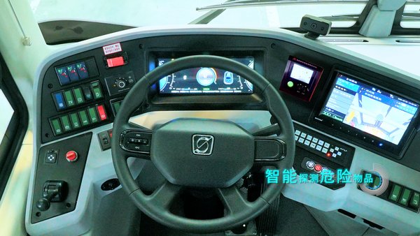 申沃客车定制化的仪表盘可用于探测可燃气体及发出对易燃易爆物品的报警。