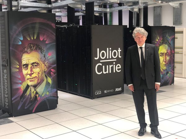 프랑스 및 유럽 연구 위한 프랑스 슈퍼컴퓨터 Joliot-Curie의 시작