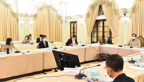 The Thailand Board of Investment (BOI), at a meeting chaired by Prime Minister Gen Prayut Chan-ocha in Bangkok today, approved measures to ease the impact of the coronavirus outbreak on business, and to encourage rapid investment in the manufacturing of medical equipment, presented by Ms Duangjai Asawachintachit, Secretary General of the BOI.