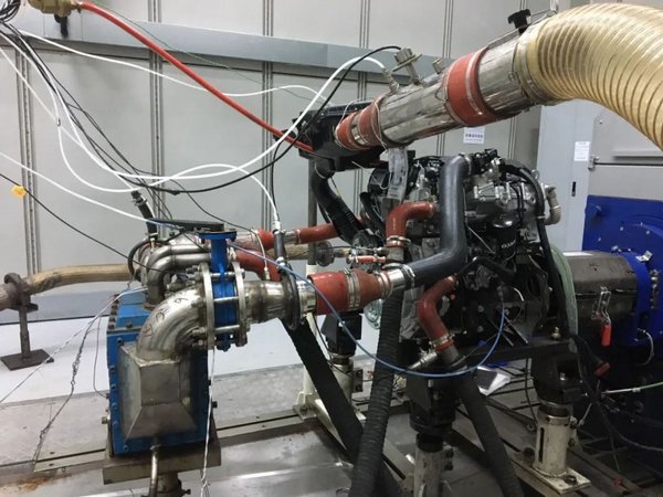 F1C发动机进行台架调试与OBD试验
