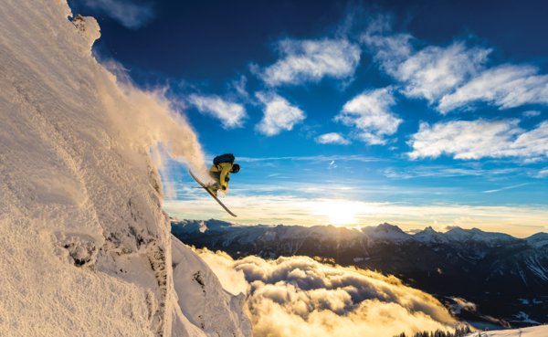 IKON滑雪联卡发布20/21雪季疫情回馈计划 | 美通社