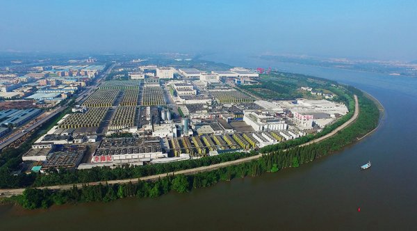 2018年11月，李锦记新会生产基地荣获“国家绿色工厂”称号