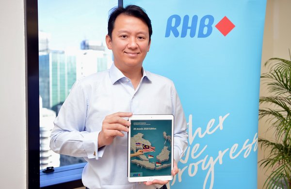 Robert Huray at the Launch of the RHB Small Cap E-book