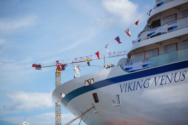 维京游轮第七艘海轮“维京金星号”正式出坞下水，将于2021年首航