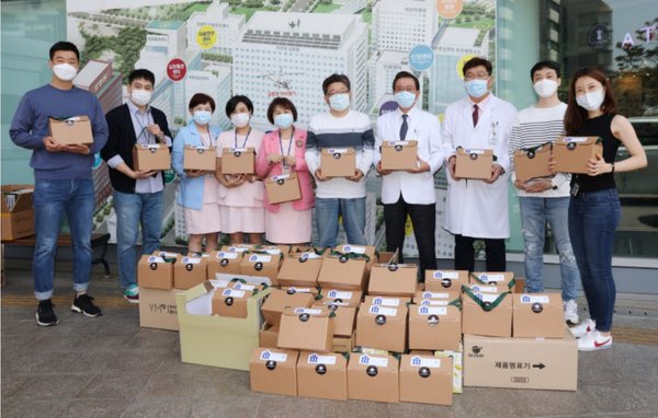 BOSAGORA won 'UN Solidarity Awards' by delivering the care packages to Gil Hospital that is fighting in the front line of COVID 19.