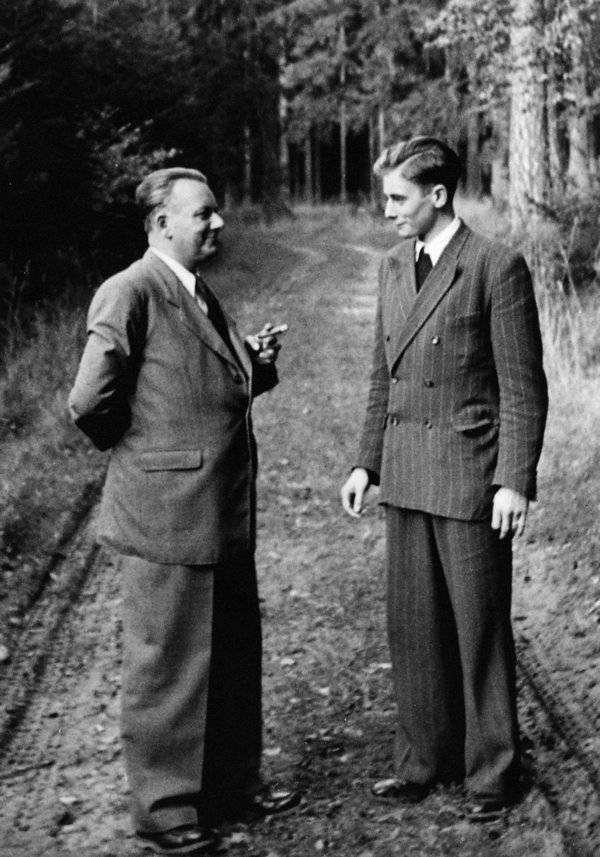 Reinhold Würth教授和他的父亲Adolf Würth