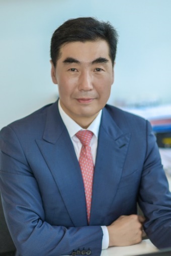 Maxwell Liu, Head of Sales and Service China, ZEISS Medical Technology