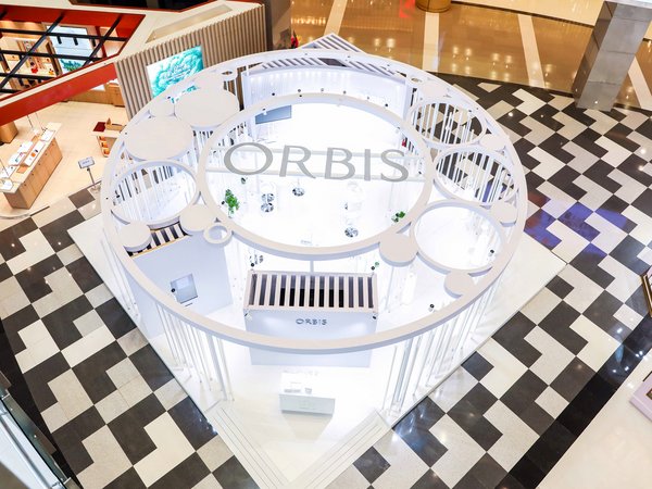 ORBIS奥蜜思芯悠快闪店亮相 艺术跨界诠释高光奥秘
