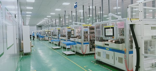 Dehui fully automatic cell and module lines