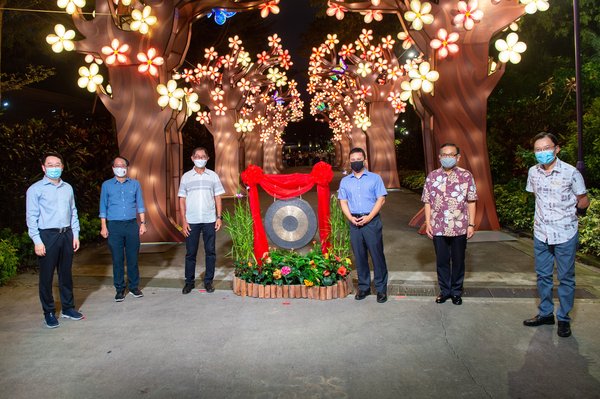 A tribute to front-line medical workers: China Life Insurance (Singapore) sponsors Apricot Grove lantern display at Gardens by the Bay's Mid-Autumn Festival 2020