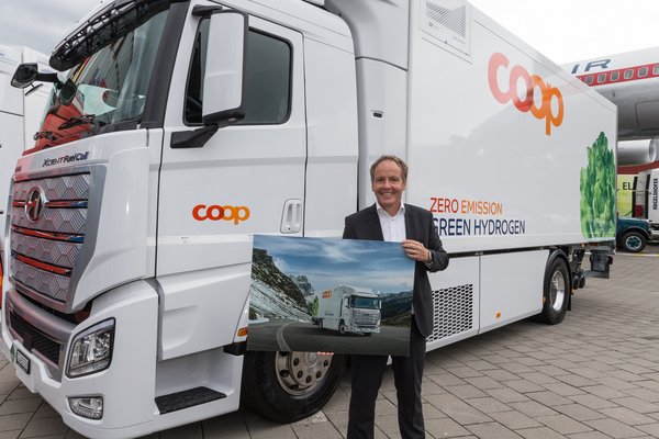Hyundai Motor’s Delivery of XCIENT Fuel Cell Trucks in Europe