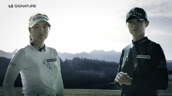 LG SIGNATURE Brand Ambassadors, Ko Jin-young and Park Sung-hyun.